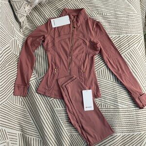 lululemon Define jacket with leggings (NEW)